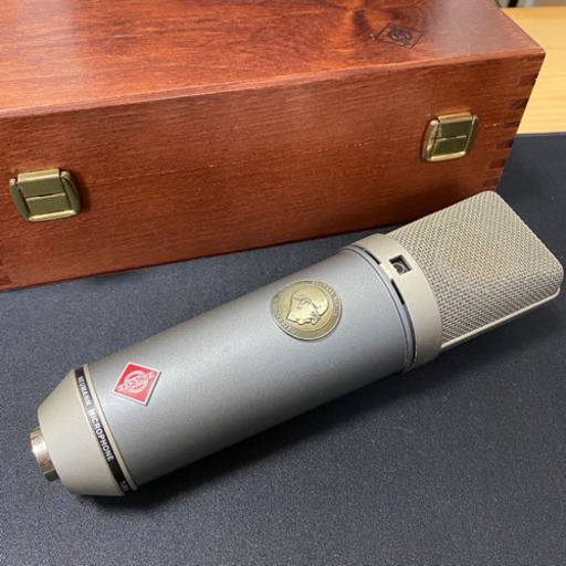 ノイマン TLM67 配送可