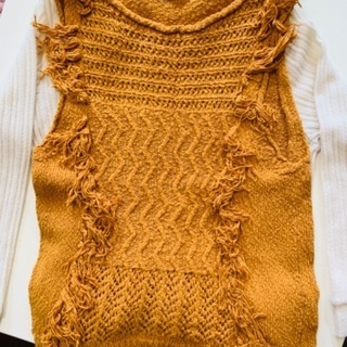 キャメル色 カギ編みフリンジデザインベスト