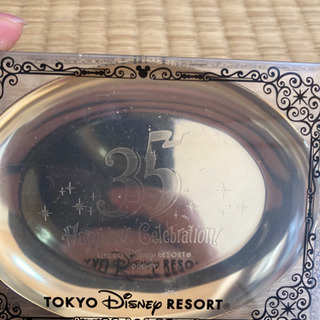 ディズニー35周年金の小皿の画像