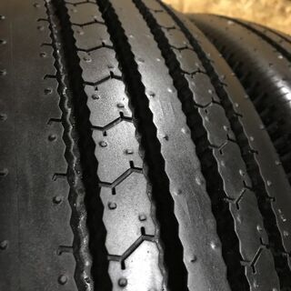 新車外し TOYO Hyparadial M130 215/85R16 120/118L LT 16インチ トラックタイヤ 夏タイヤ 6本 2019年製 (MTN10) クレジットカード QR決済可能の画像