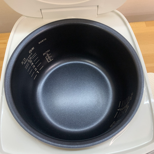 タイガー　炊飯器　5.5合炊き　JBH-G1　
