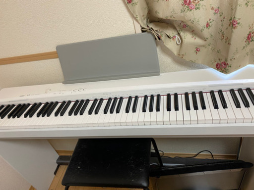 CASIO Privia 電子ピアノ　2012年製　取引成立