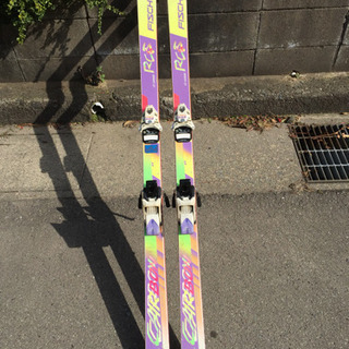 スキー板、格安で売ります！