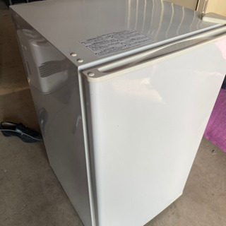 日立の冷凍庫　82L を格安で！