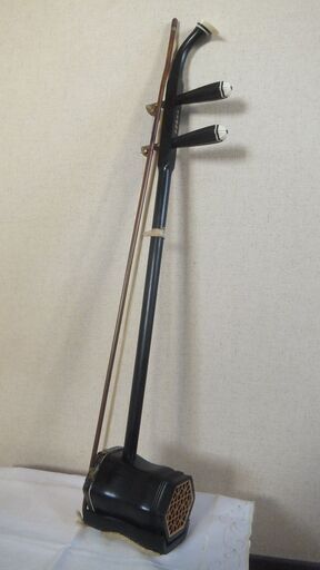 黒紫檀の最高級二胡　5万円ポッキリ