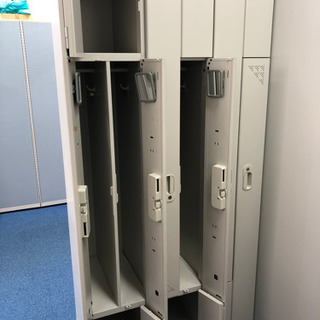オフィス用ロッカーの画像