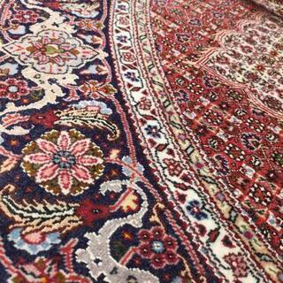 ★おすすめ★イラン産・ウール&シルクのペルシャ絨毯の画像