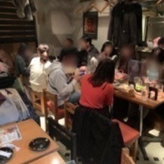(女性全員‼️爆安500円‼️➕ビスケットプレゼント‼️)【3月5日(金)19時〜難波駅】週末はワンコイン飲み会でお友達・パートナー作り‼️【女性限定‼️超絶品鉄板焼き8品➕お酒飲み放題➕チョコつきで、超爆安‼️ワンコイン‼️500円‼️】20,30,40代飲み会🍻 − 大阪府