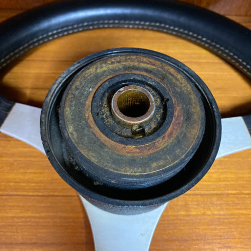 中古▶︎momo ハンドル