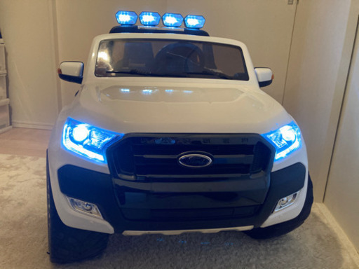 フォードレンジャーデラックス　子供用電動乗用ラジコンカー　No.1