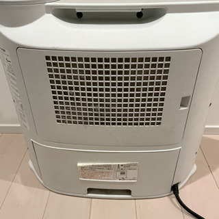 SHARP 加湿 セラミックファンヒーター 冷蔵庫　電子レンジ　テレビ　PC 椅子　机　ソファー　洗濯機の画像
