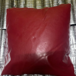 枕(素材は分かりません)