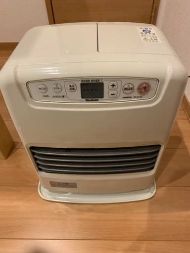 ファンヒーター　ダイニチ