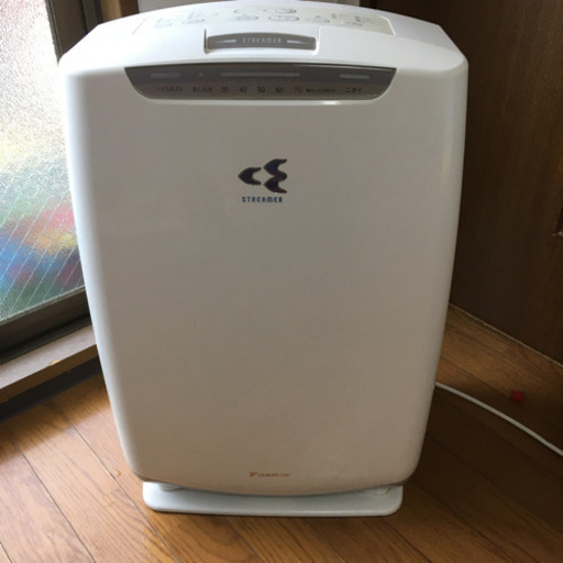 (譲り先が決まりました)空気清浄機です。引越しのため譲ります