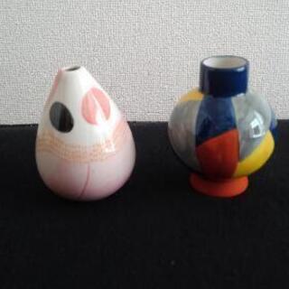 花瓶二個の画像