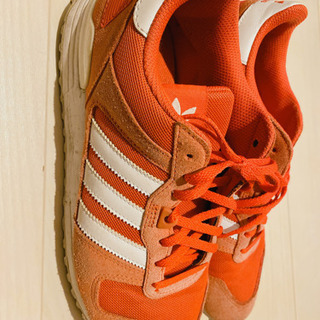 ✩メンズ adidasスニーカー28㌢✩決まりました🍀の画像