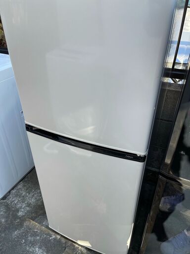都内近郊無料で配送、設置いたします　即日可　2015年製　冷蔵庫　AQUA　AQR-14NJ AQ02