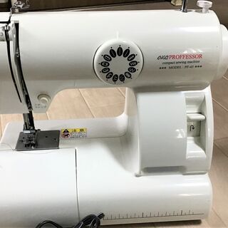お値下げしました　コンパクトミシン