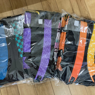 【値下げしました】4点まとめて　鬼滅の刃風　和柄スクエア型リュック　未使用品　景品の画像