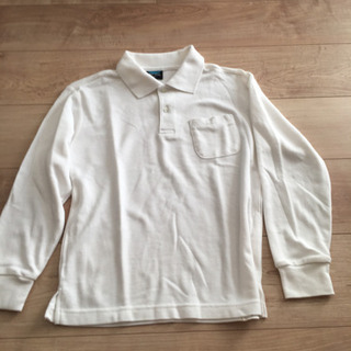 子供服　ポロシャツとスカート　小学高学年の画像