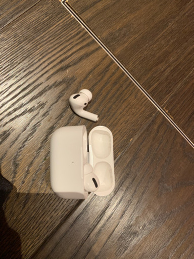 iPad airpods pro
