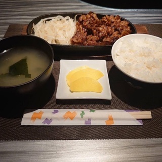すすきのBAR。