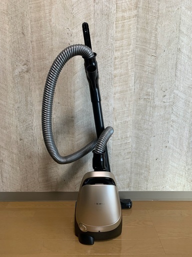 東芝製　掃除機　★新品紙パック付き★