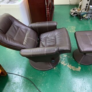 ★リクライニングチェア★オットマン 合皮 リラックス 家具の画像