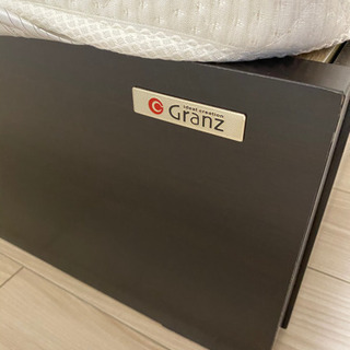 ベッド(マットレス付き)ほぼ新品