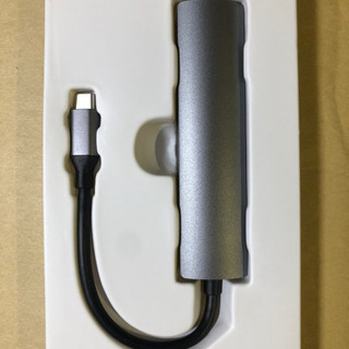【新品】4in1 mac USB C ハブ 4K USB3.0ポートの画像