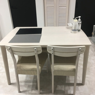 ダイニングテーブル4点セット 中古美品