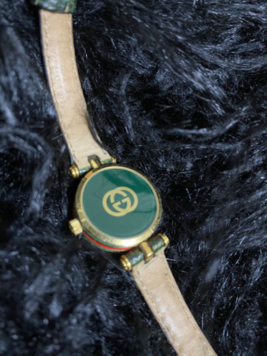 GUCCI 腕時計