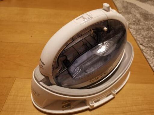 アイロン、Panasonic製、品番NI-WL404