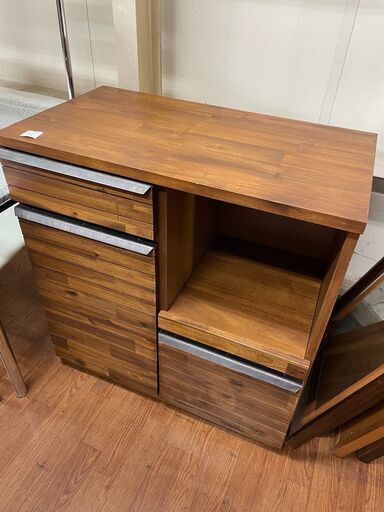 【6／20まで出品】ウニコ　木目調　食器棚　キッチンボード・キッチンカウンター q1024346167.1-225x300.gif