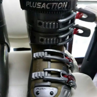 スキーブーツ　PLUSACTION　FX5.4　25.5cmの画像