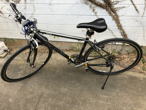 【特価】人気モデル　GIANT ESCAPE R3 クロスバイク