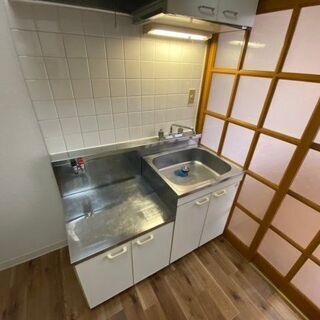 家具家電付き！初期費用総額0円で入居可能。無料です。 無職、高齢者、生活保護、ハウスゼロでは大歓迎！JR常磐線　柏駅　4.1万円　ペット飼育可能です！(猫ちゃん1匹まで)　敷金礼金0です。千葉県柏市明原 - 不動産