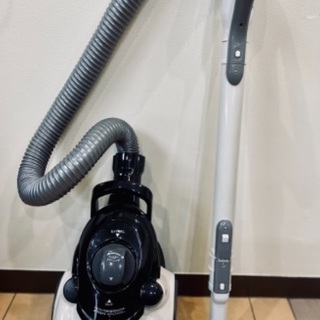 店頭販売済　🎁 SHARP サイクロン掃除機  🎁の画像