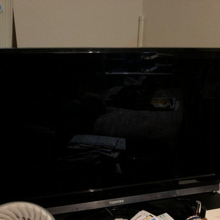 REGZAテレビ　ジャンク品　3000円渡すので引き取ってください