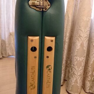 レア　マッサージテーブル　ベッド　ストロングライト社 値下げ】定価約10万☆アースライト サロン用マッサージテーブル