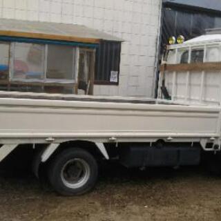 ✨日産アトラス パワーゲートの画像