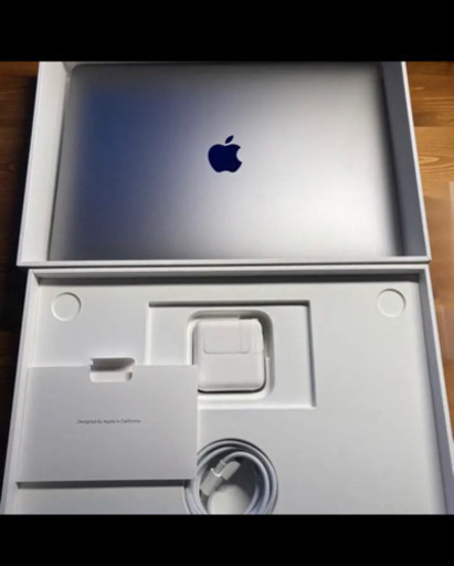 M1 MacBook Air 新品同様