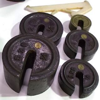 ◇さおはかり 青 幅47cm TANAKA 田中衡機 平皿 上皿 天秤量り 昭和レトロ 錘1.9kg 計り はかり スケール 札幌市東区 新道東店の画像