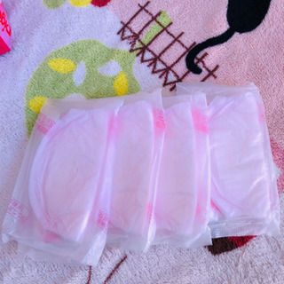 母乳パッドの画像