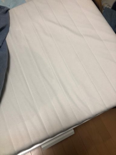 ベッド
