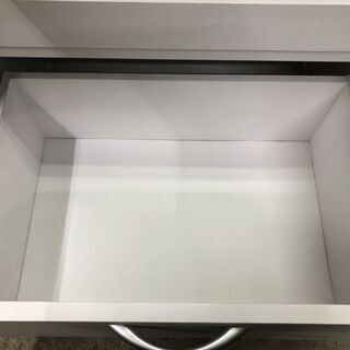 【リサイクルショップどりーむ天保山店】1087　食器棚　レンジボード　コンパクトサイズ　ホワイト　中古品の画像