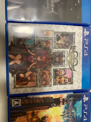 PS4本体プラスキングダムハーツシリーズ