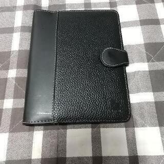 合成皮革のバインダー式手帳です。