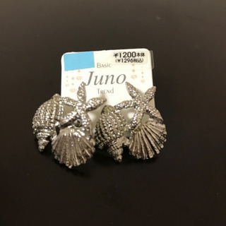 ピアス