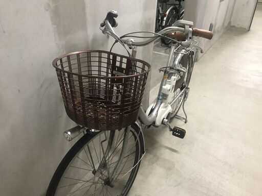 パナソニック Panasonic BE-ELDU63S [電動アシスト自転車 ビビ・ライト・U 26型 内装3段変速 6.6Ah アッシュシルバー]   中古車